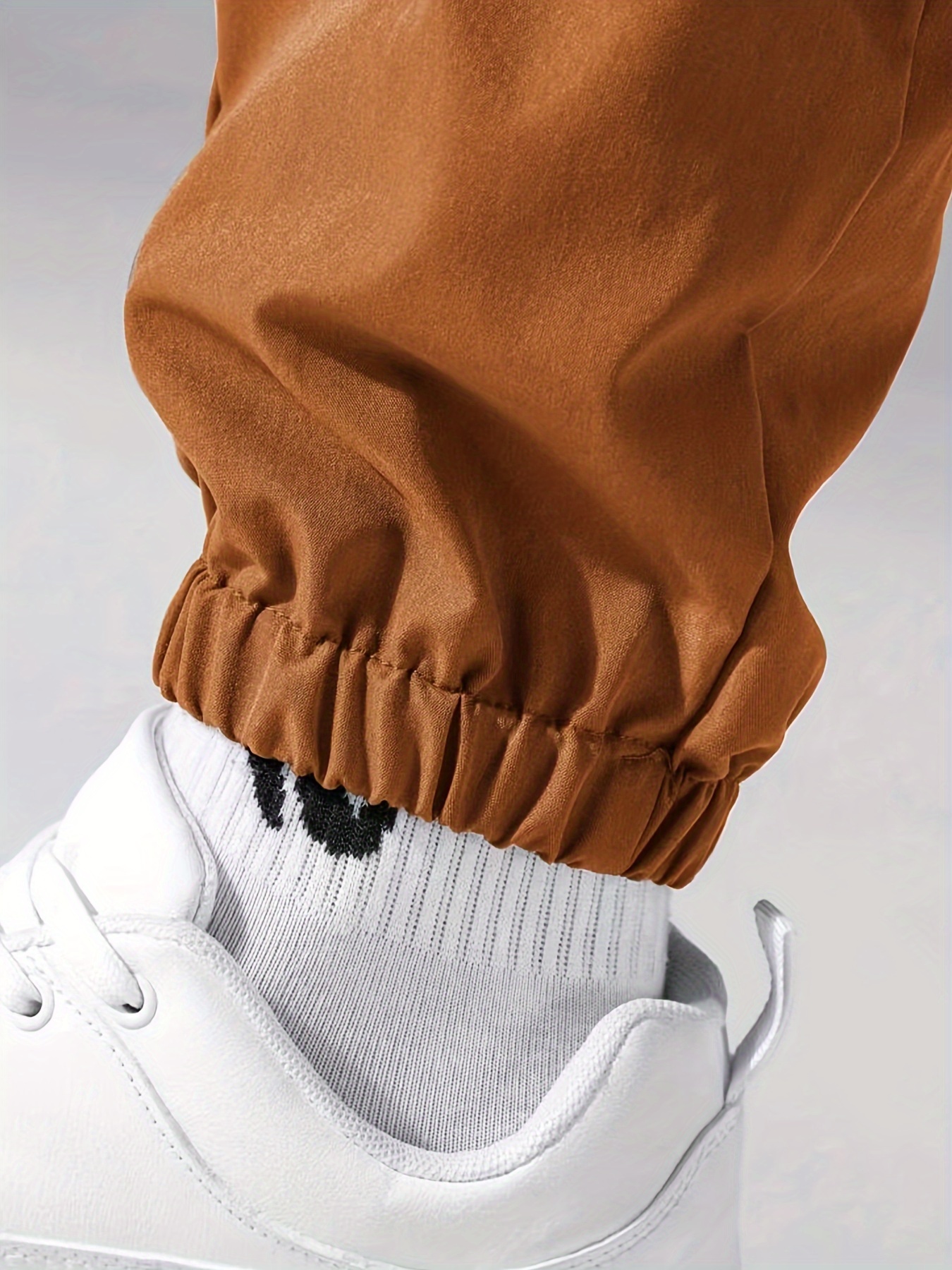 Mens Multi-Pocket Cargo Pants - Adjustable Drawstring, Relaxed Fit for Outdoor and Streetwear